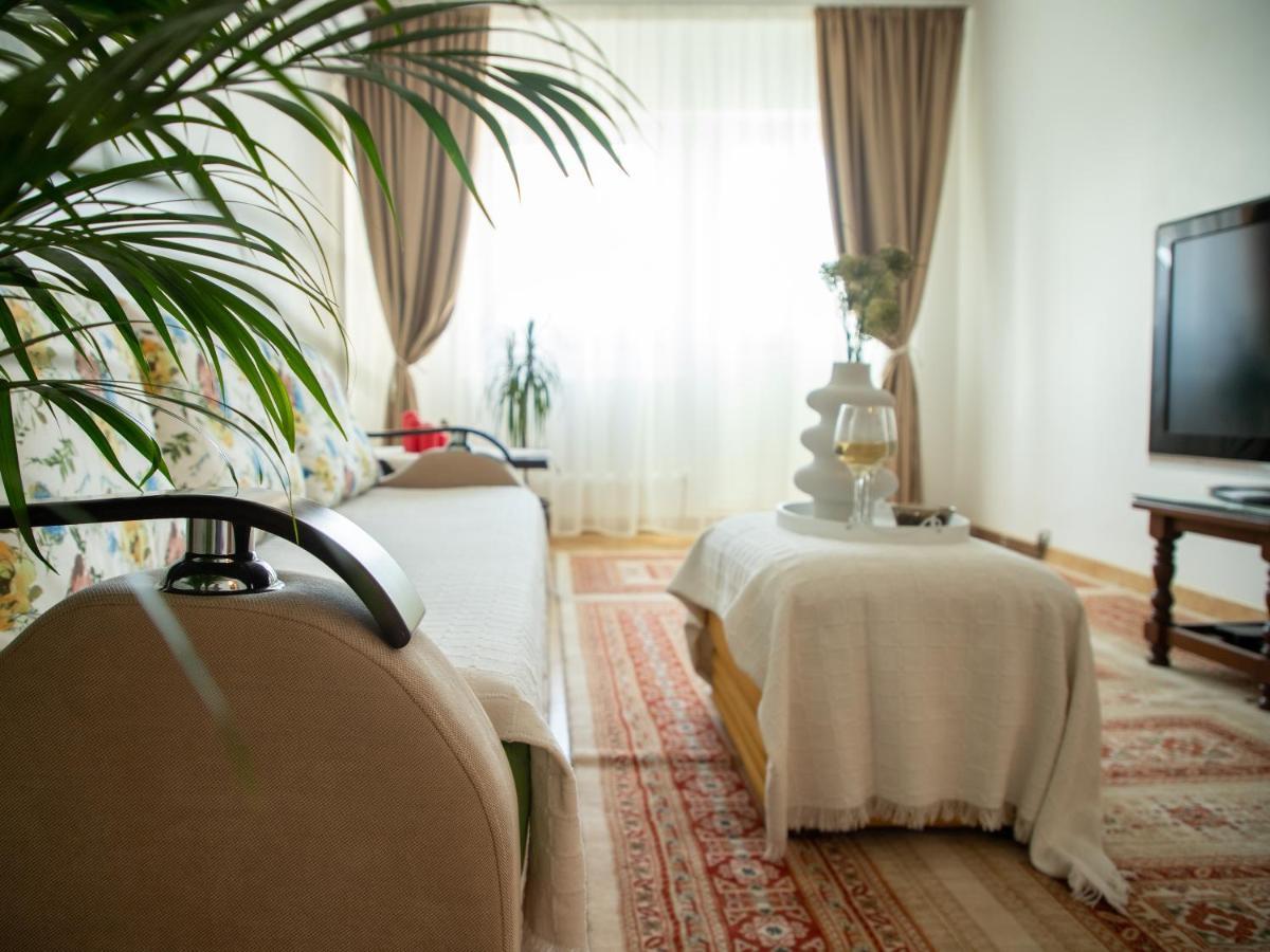 Marin Apartment Констанца Экстерьер фото